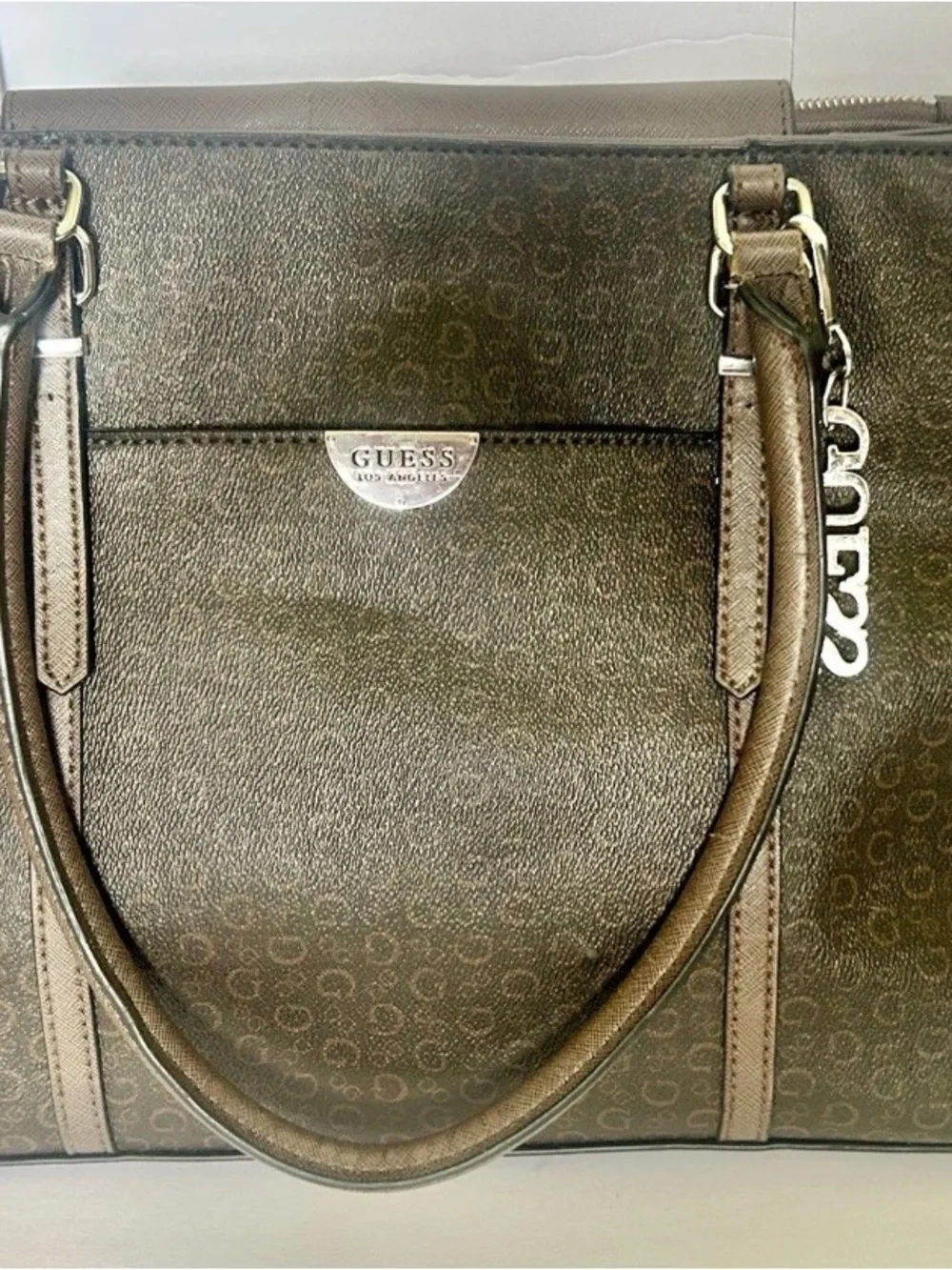 GUESS Brown Logo-Print Tote with Silver Logo Charm